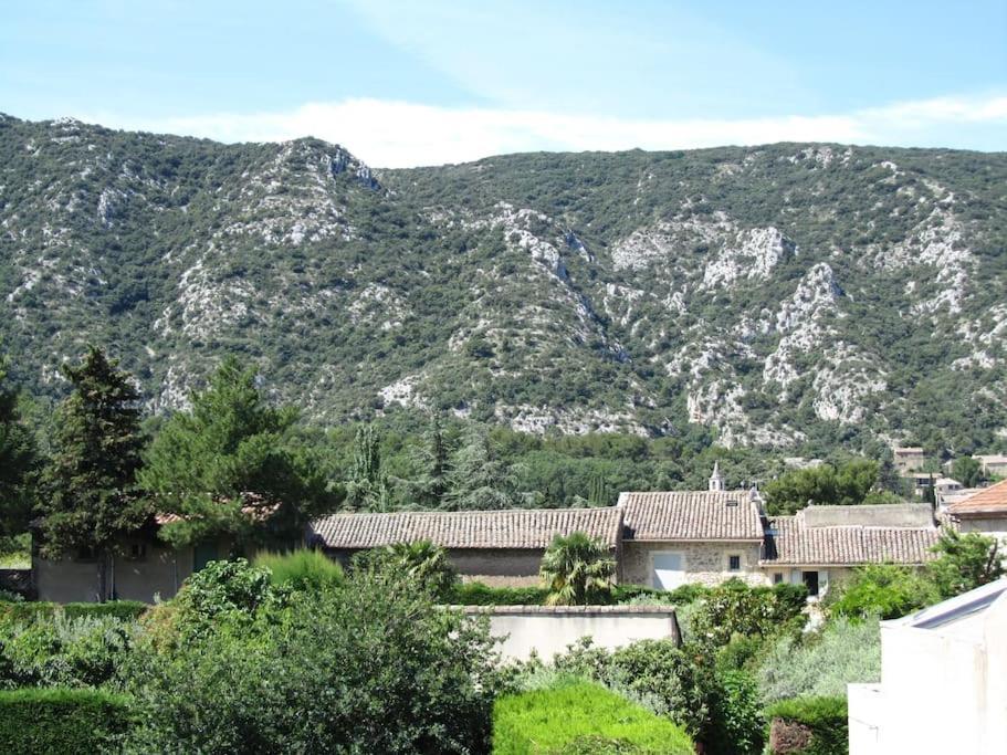 Le Maset des Aires: Luberon Views with Summer Jacuzzi Maubec  Exterior photo